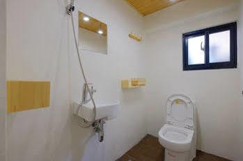 Baker Street Design Inn Тайнан Екстериор снимка